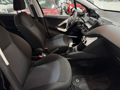 Peugeot 208 68 5 porte Active (20)