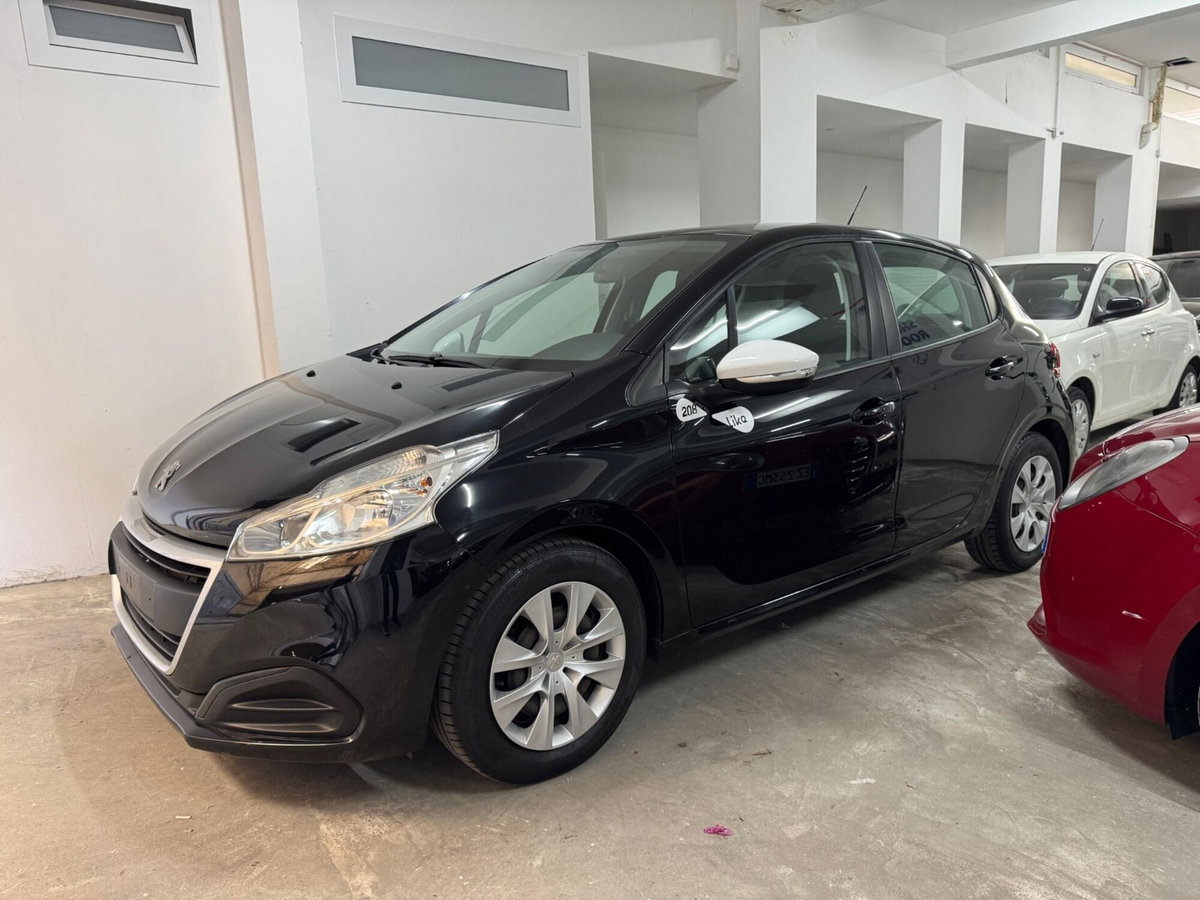 Peugeot 208 68 5 porte Active (6)