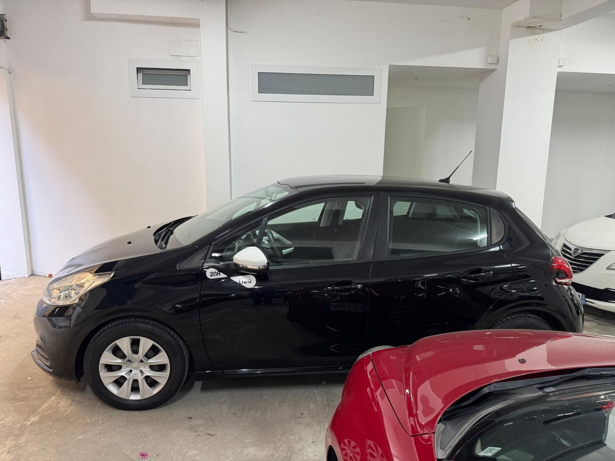Peugeot 208 68 5 porte Active (7)