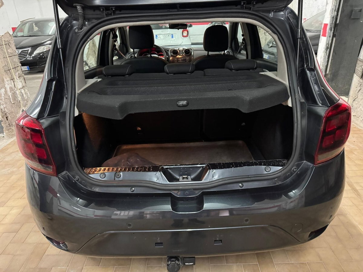 Dacia Sandero 1.0 SCe 12V 75CV Essential (16)