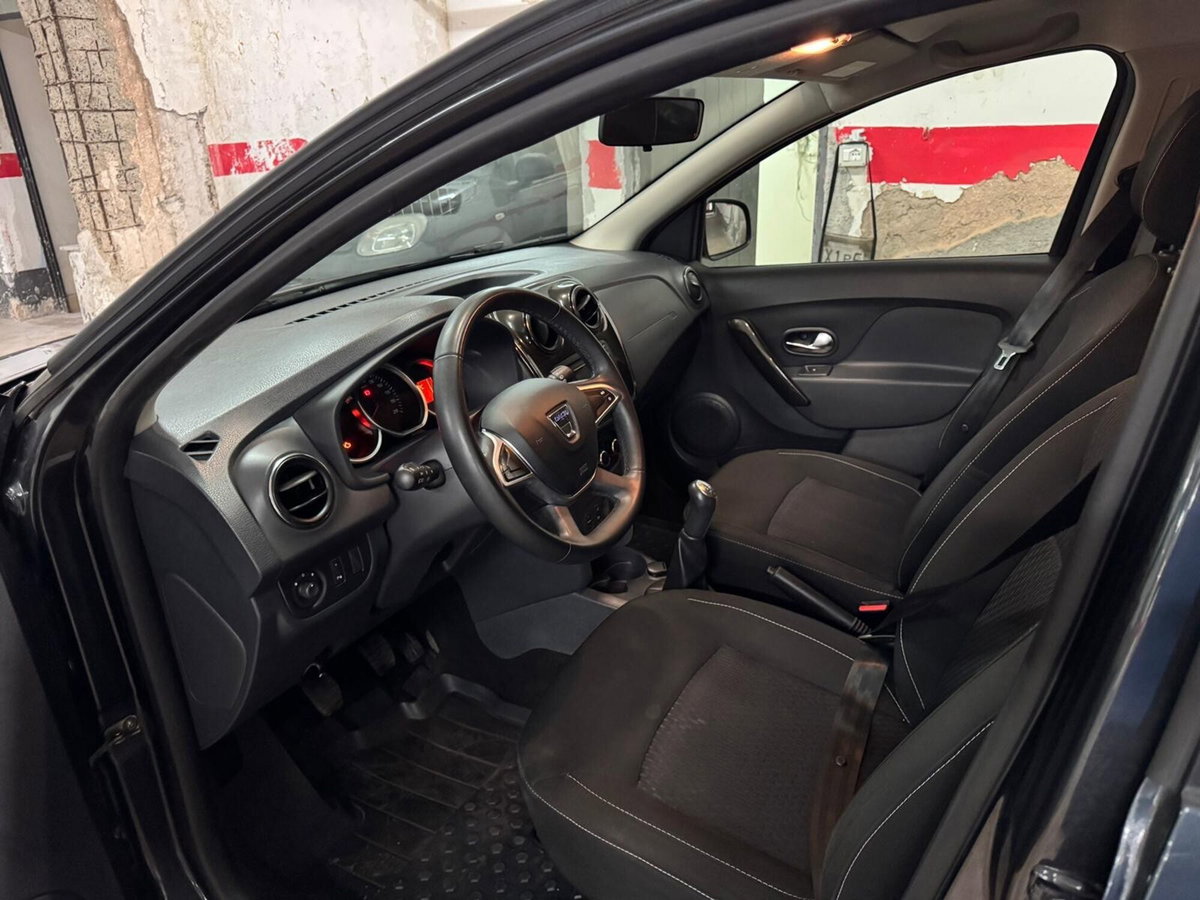 Dacia Sandero 1.0 SCe 12V 75CV Essential (20)