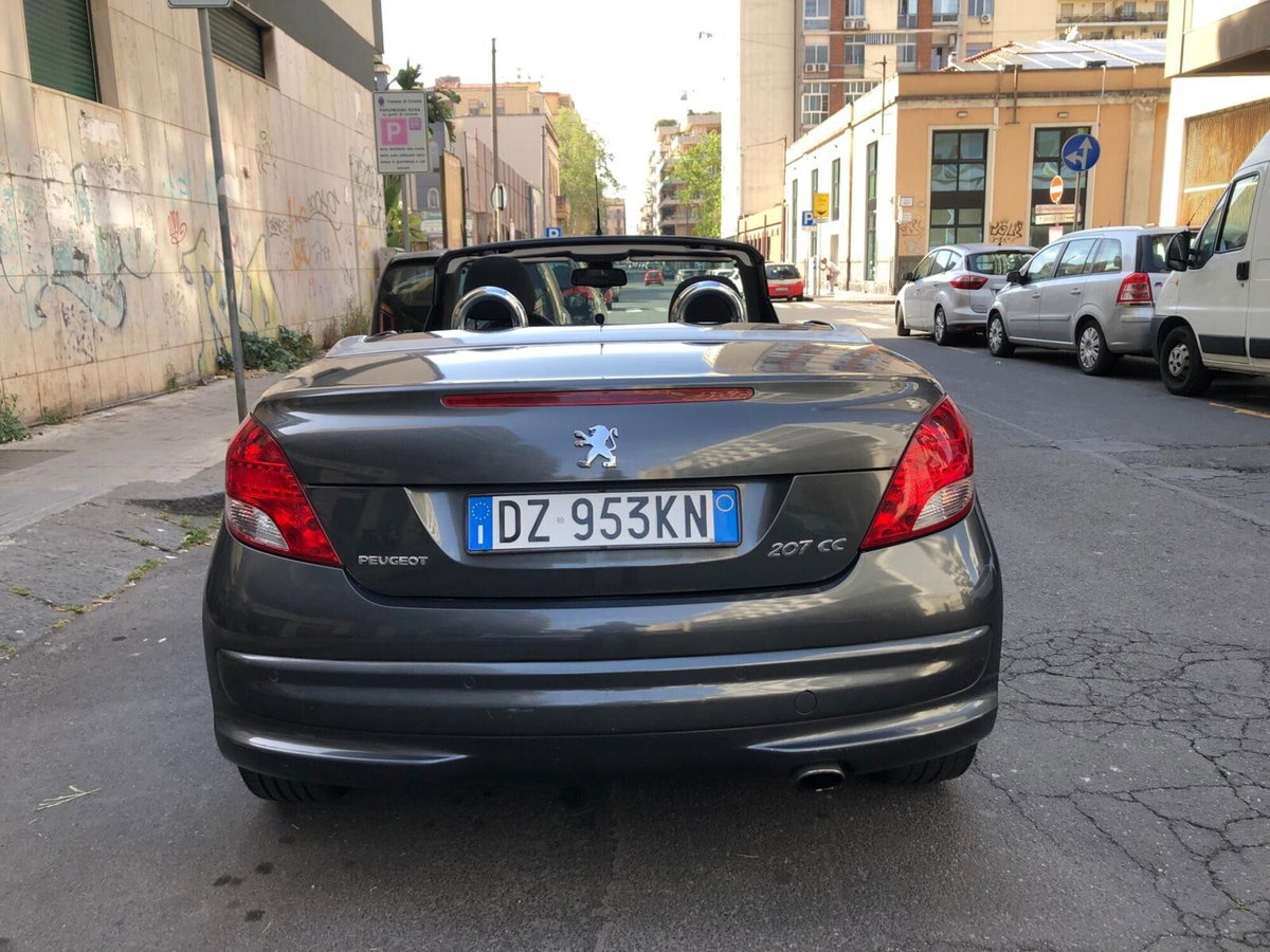 Peugeot 207 Cabrio HDi 110CV CC Féline (12)