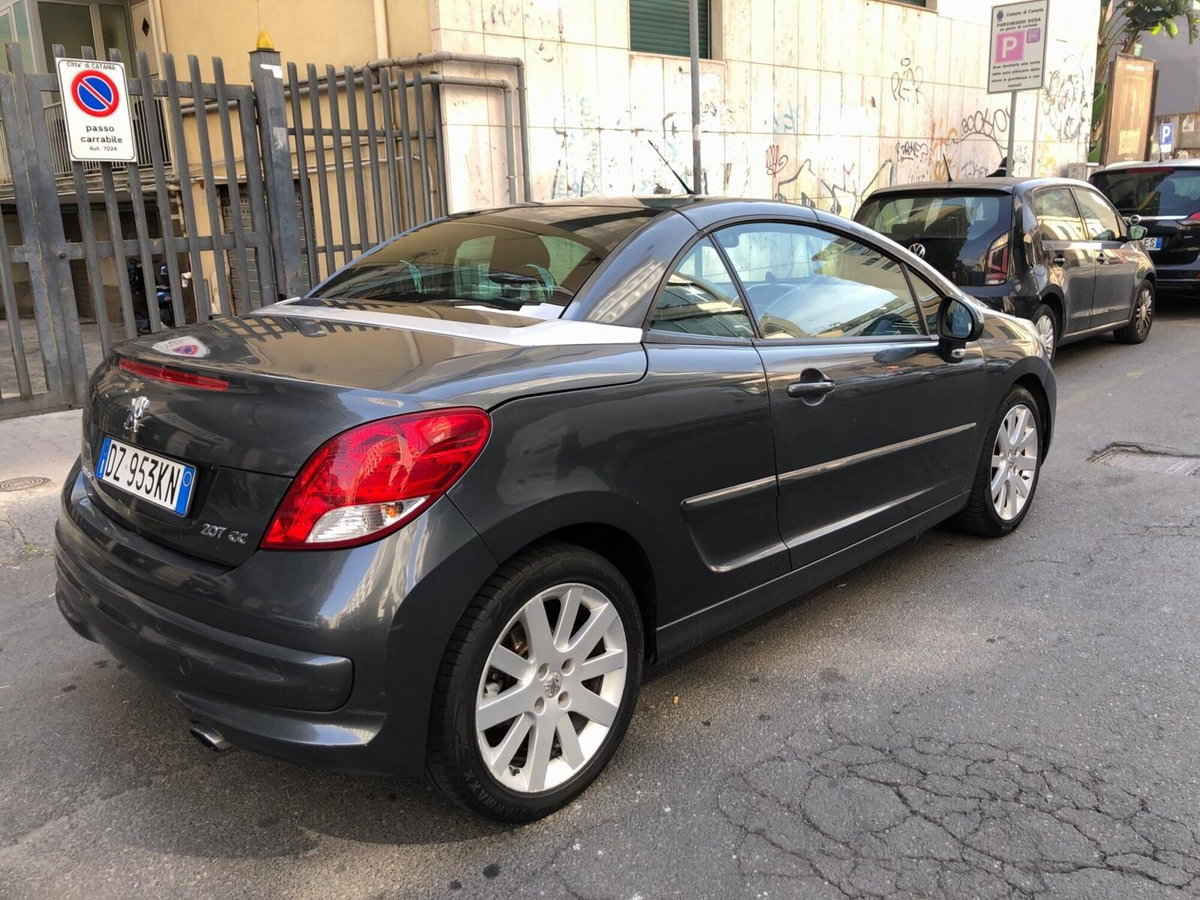 Peugeot 207 Cabrio HDi 110CV CC Féline (13)