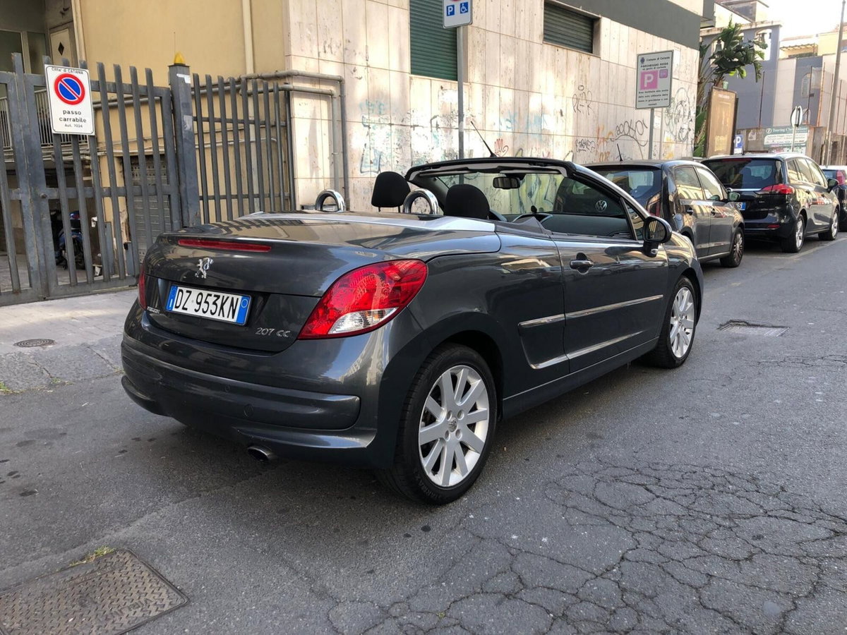 Peugeot 207 Cabrio HDi 110CV CC Féline (6)