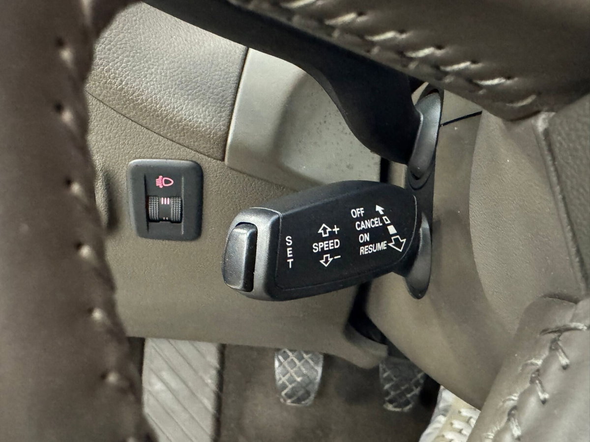 Audi Q5 2.0 TDI 143 CV (9)