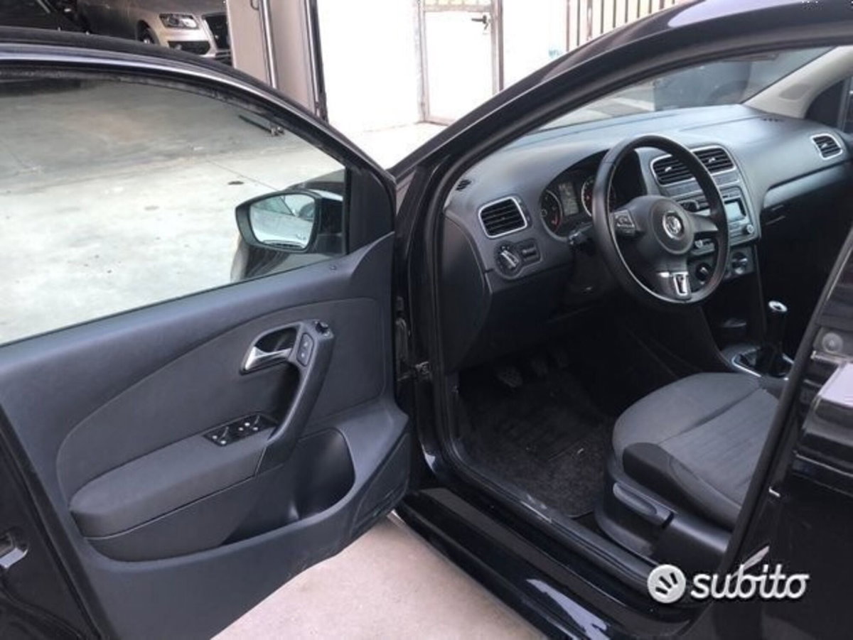 Volkswagen Polo 1.6 TDI 90CV DPF 5 porte Comfortline (2)