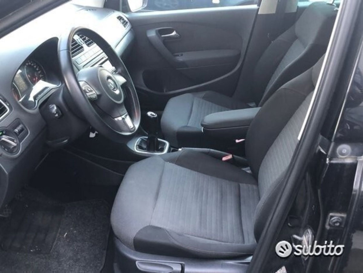 Volkswagen Polo 1.6 TDI 90CV DPF 5 porte Comfortline (5)
