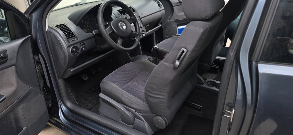 Volkswagen Polo 1.2 12V 3p. Trendline (11)