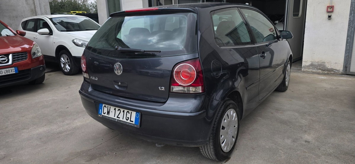 Volkswagen Polo 1.2 12V 3p. Trendline (3)