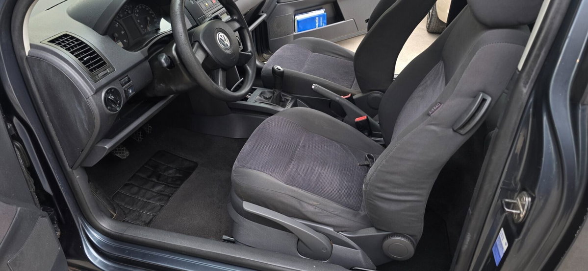 Volkswagen Polo 1.2 12V 3p. Trendline (9)