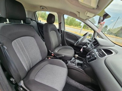 Fiat Punto 1.3 MJT 95CV S&S MTA 5 porte Van Easy 4 posti (16)