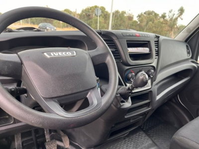 Iveco Daily Furgone 35S12V 2.3 HPT PLM-TA Furgone (10)