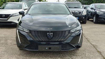 Peugeot 308 1.2 puretech t Allure s&s 130cv (15)