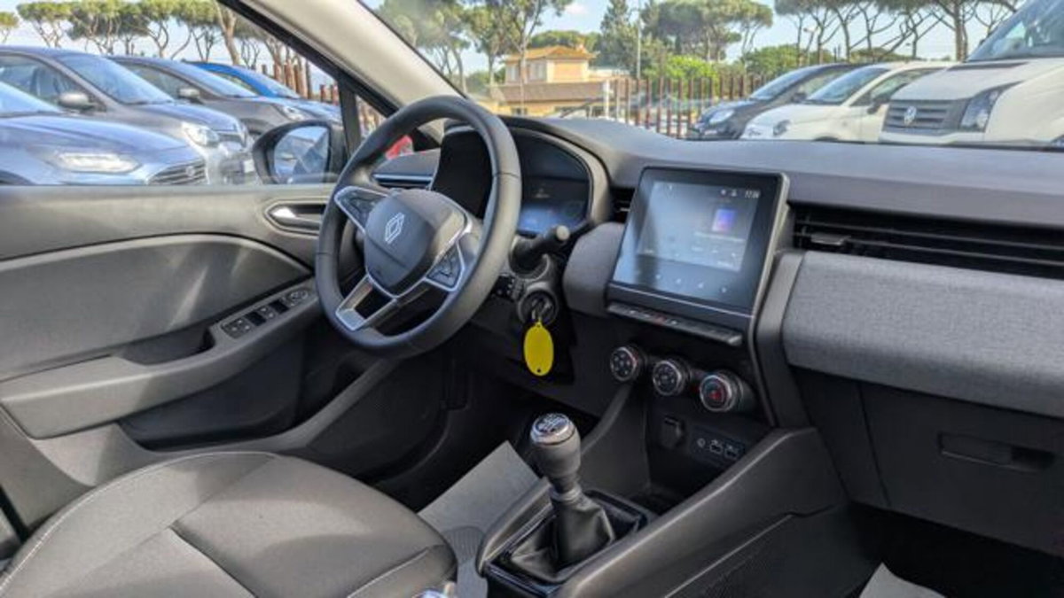 Renault Clio 1.0 tce Evolution Gpl 100cv (7)