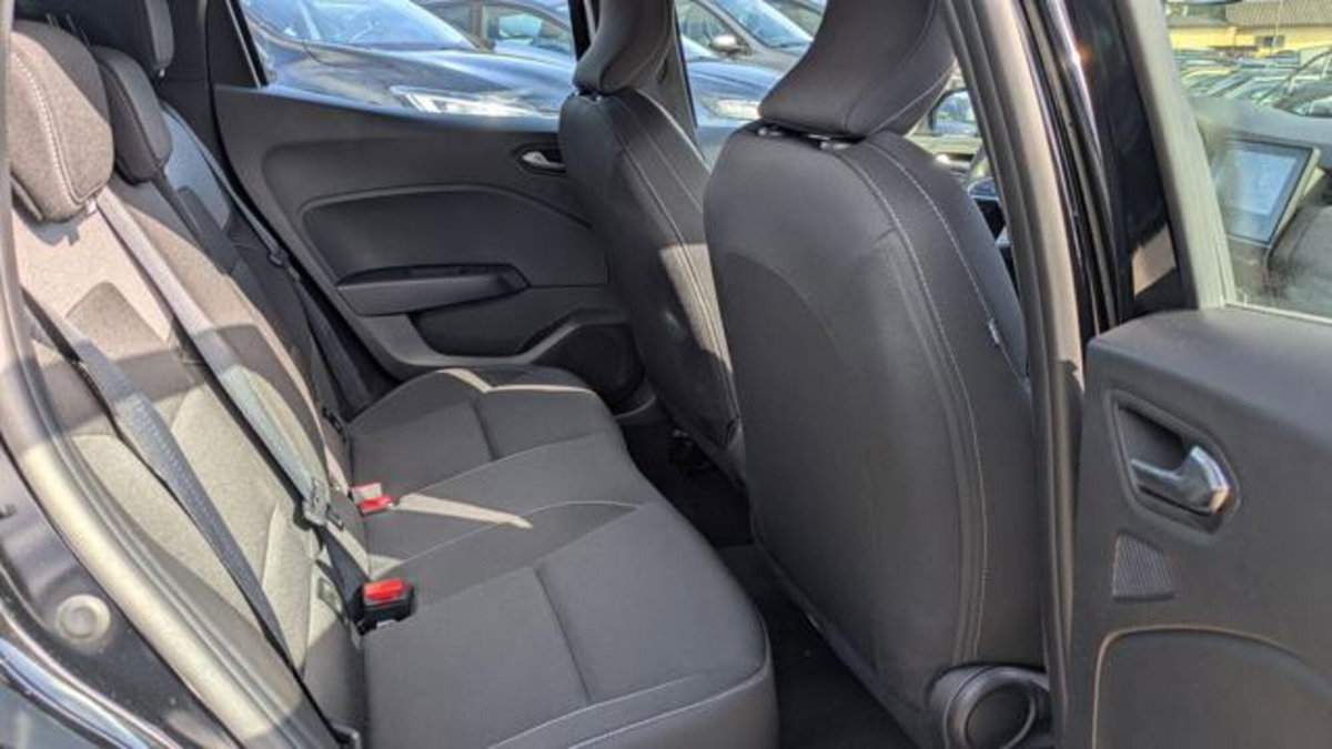 Renault Clio 1.0 tce Evolution Gpl 100cv (12)