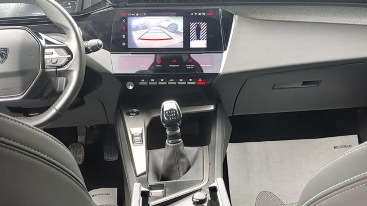 Peugeot 308 1.2 puretech t Allure s&s 130cv (8)