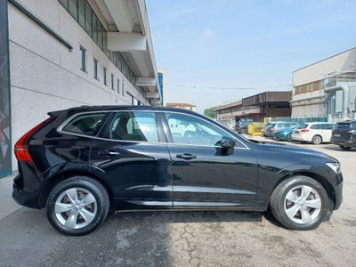 Volvo XC60 B4 (d) AWD Geartronic Business Plus (5)