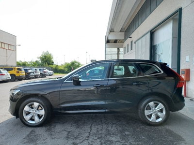 Volvo XC60 B4 (d) AWD Geartronic Business Plus (6)