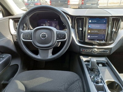 Volvo XC60 B4 (d) AWD Geartronic Business Plus (7)