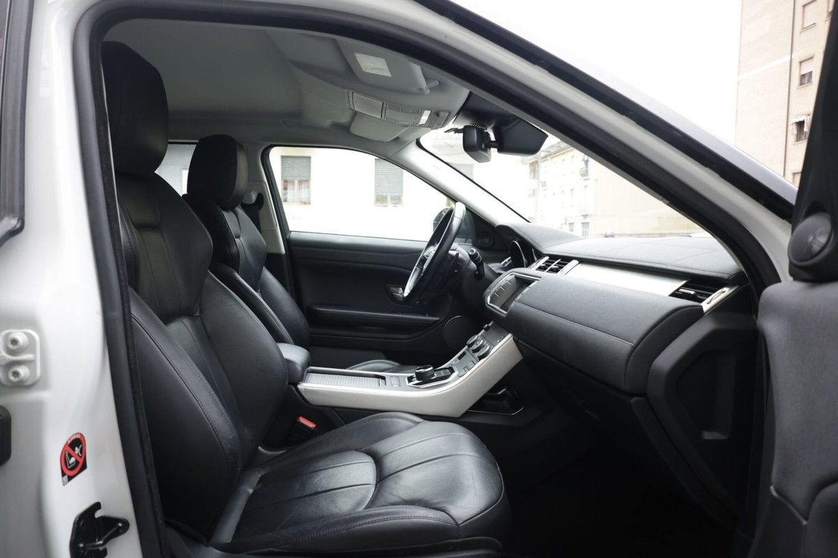 Land Rover Range Rover Evoque 2.0 eD4 5p. SE (11)