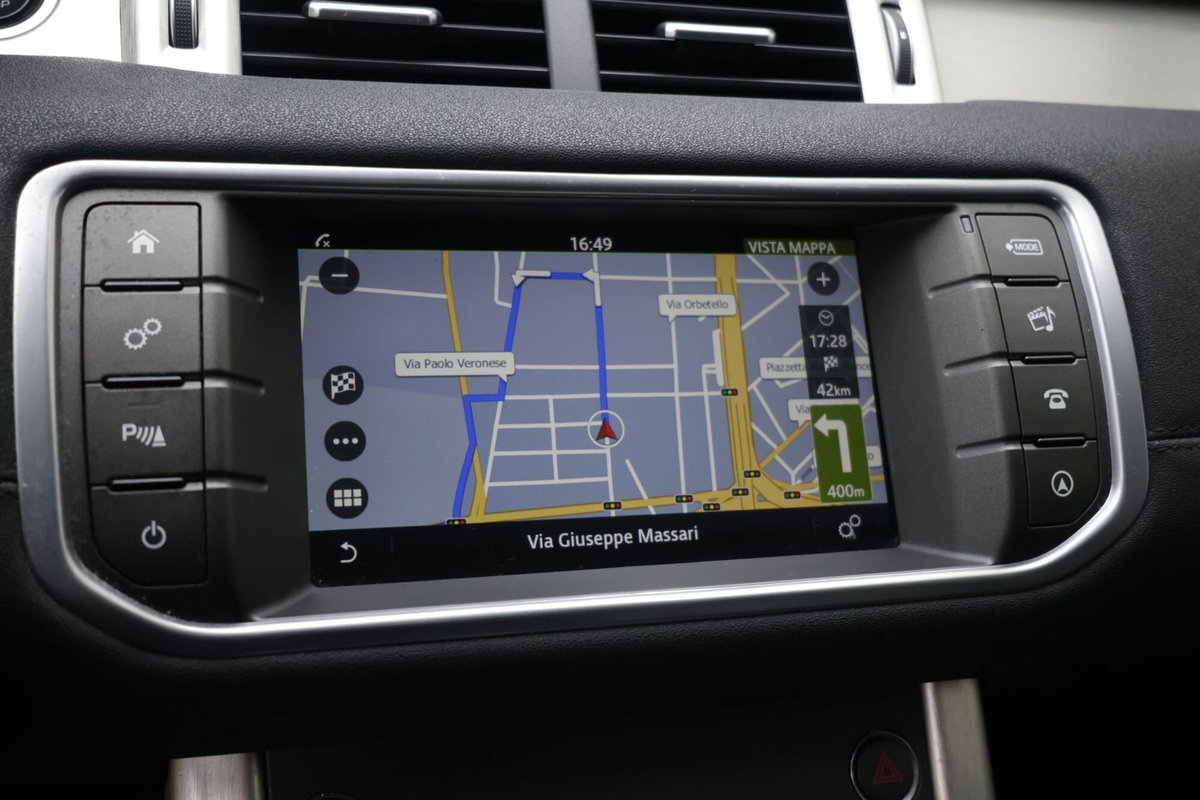 Land Rover Range Rover Evoque 2.0 eD4 5p. SE (7)