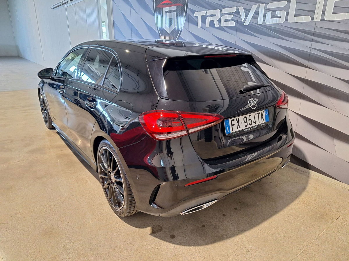 Mercedes-Benz Classe A 180 d Automatic Premium (4)