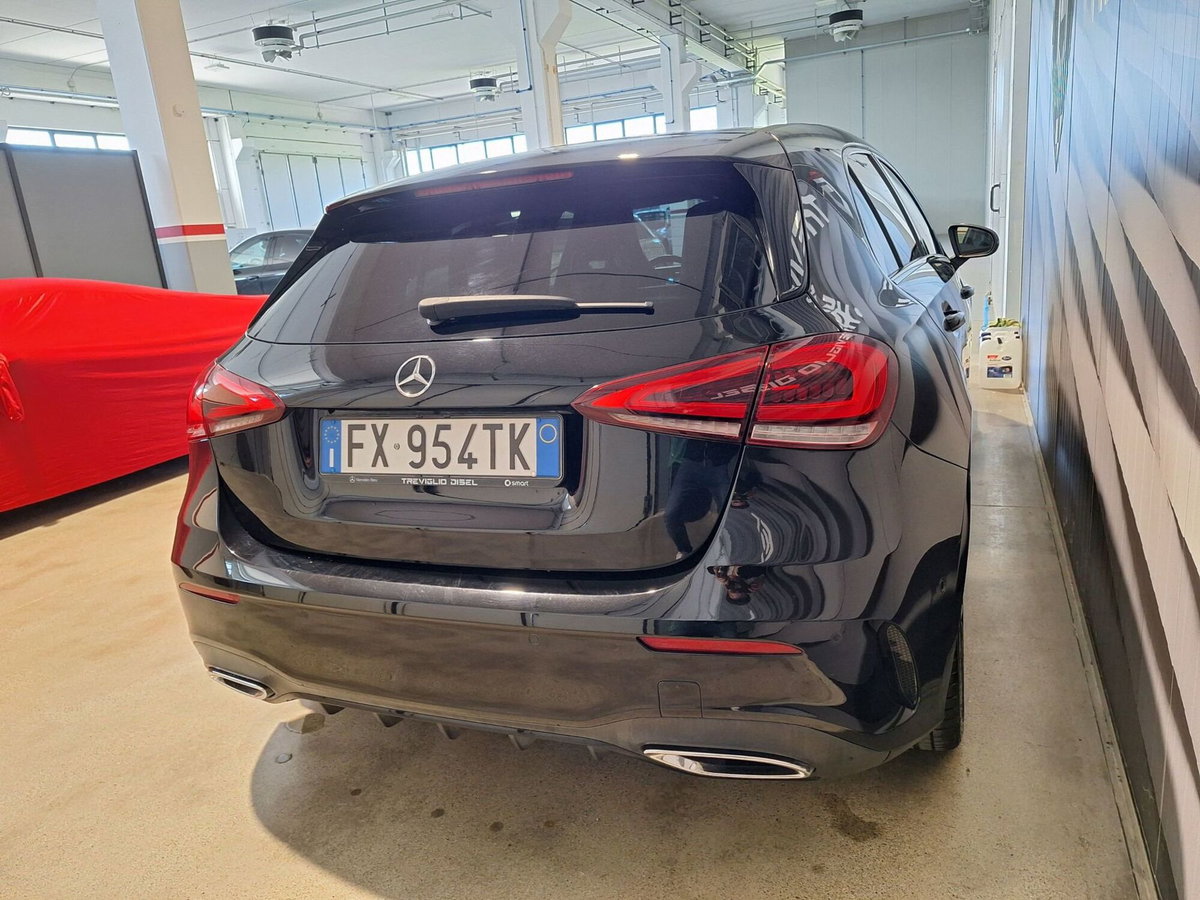 Mercedes-Benz Classe A 180 d Automatic Premium (6)
