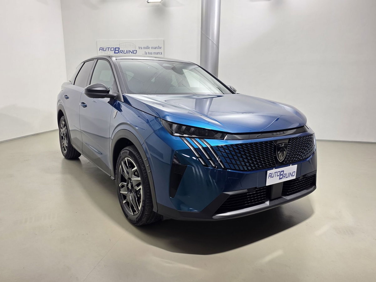 Peugeot 3008 1.2 hybrid GT Exclusive 145cv e-dcs6 (3)