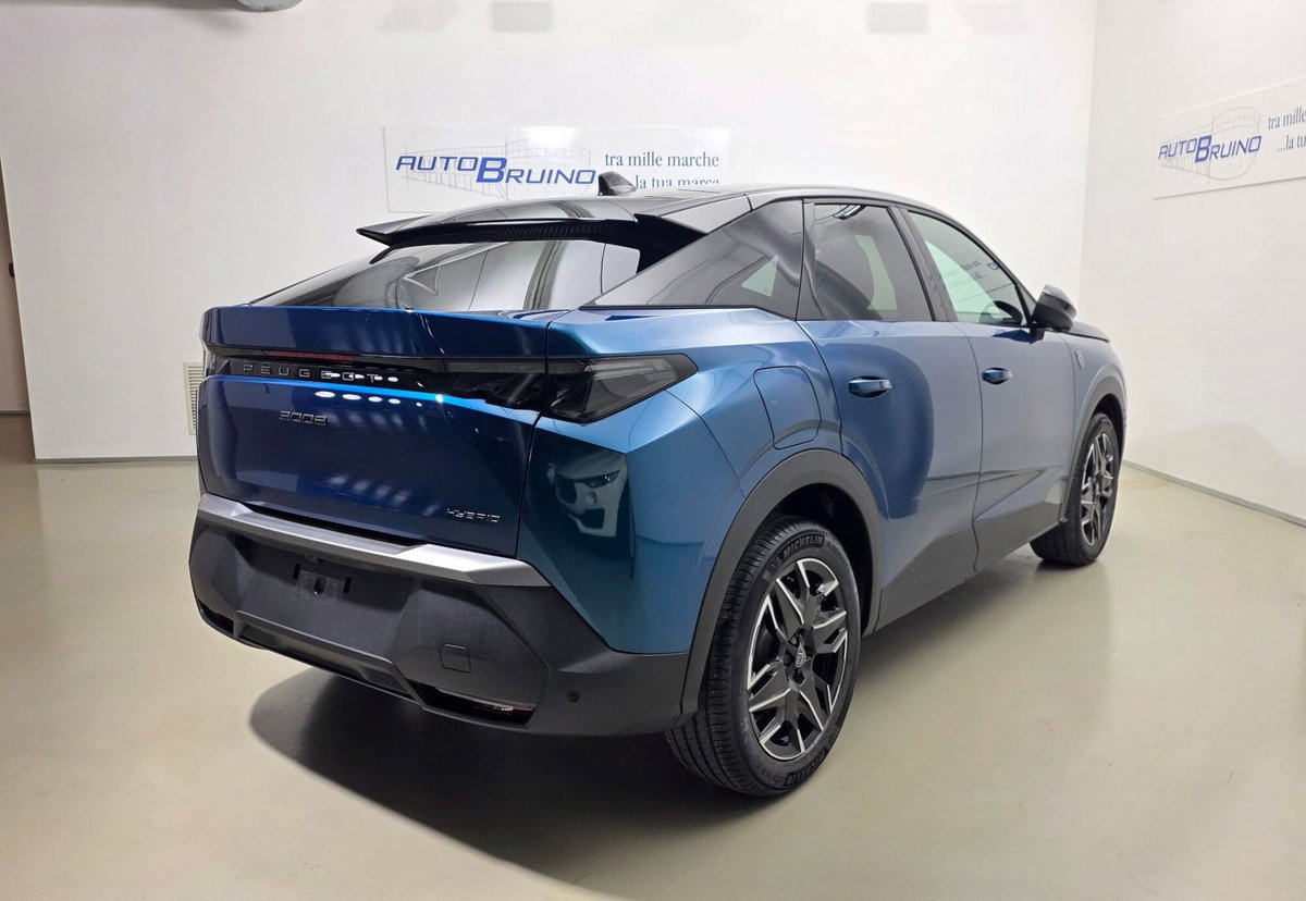 Peugeot 3008 1.2 hybrid GT Exclusive 145cv e-dcs6 (5)