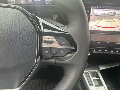 Peugeot 408 1.2 hybrid Allure 145cv e-dsc6 (11)