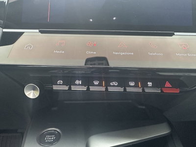 Peugeot 408 1.2 hybrid Allure 145cv e-dsc6 (18)