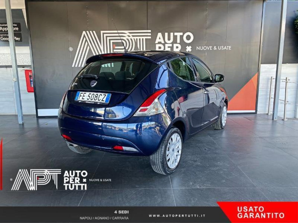 Lancia Ypsilon 1.3 MJT 16V 95 CV 5 porte S&S Gold (3)