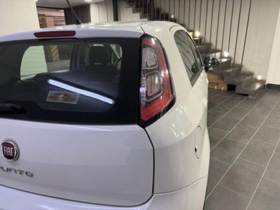 Fiat Punto 1.4 8V 5 porte Natural Power Easy (6)
