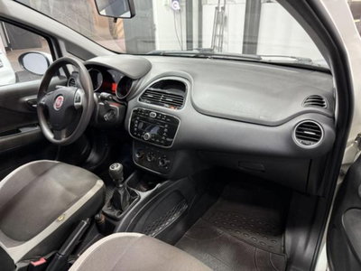 Fiat Punto 1.4 8V 5 porte Natural Power Easy (9)