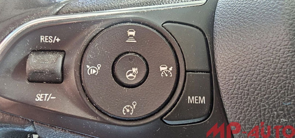 Opel Grandland X 1.5 diesel Ecotec Start&Stop Ultimate (13)
