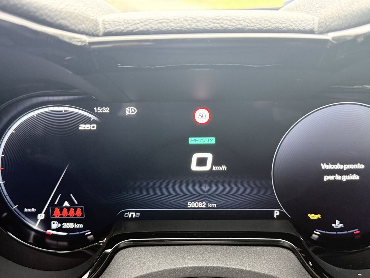 Alfa Romeo Tonale 1.5 hybrid Sprint 130cv tct7 (9)