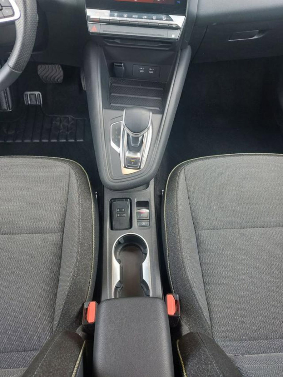 Renault Symbioz 1.6 full hybrid Techno 145cv auto (12)