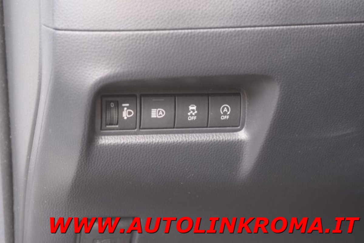 Toyota Aygo X 1.0 VVT-i 72 CV 5 porte Limited Air (13)