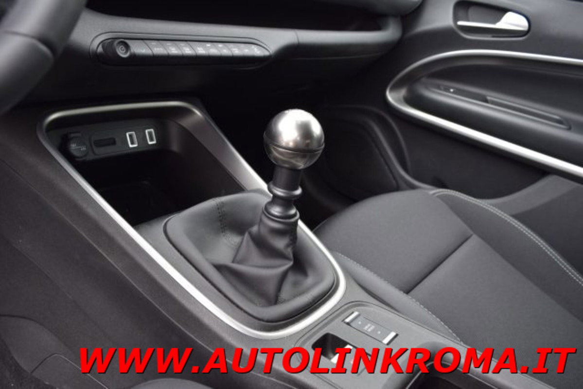 Jeep Avenger 1.2 turbo Summit fwd 100cv (12)