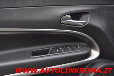 Jeep Avenger 1.2 turbo Summit fwd 100cv (13)