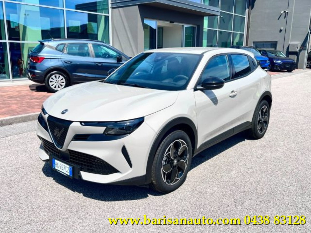 Alfa Romeo Junior elettrica Speciale 156cv