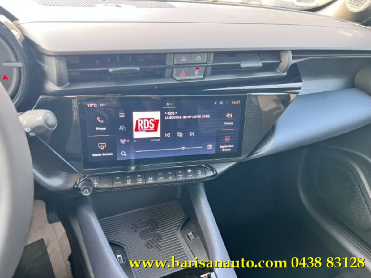 Alfa Romeo Junior elettrica Speciale 156cv (13)