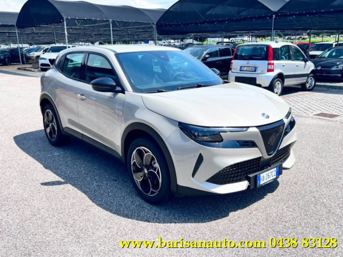 Alfa Romeo Junior elettrica Speciale 156cv (2)