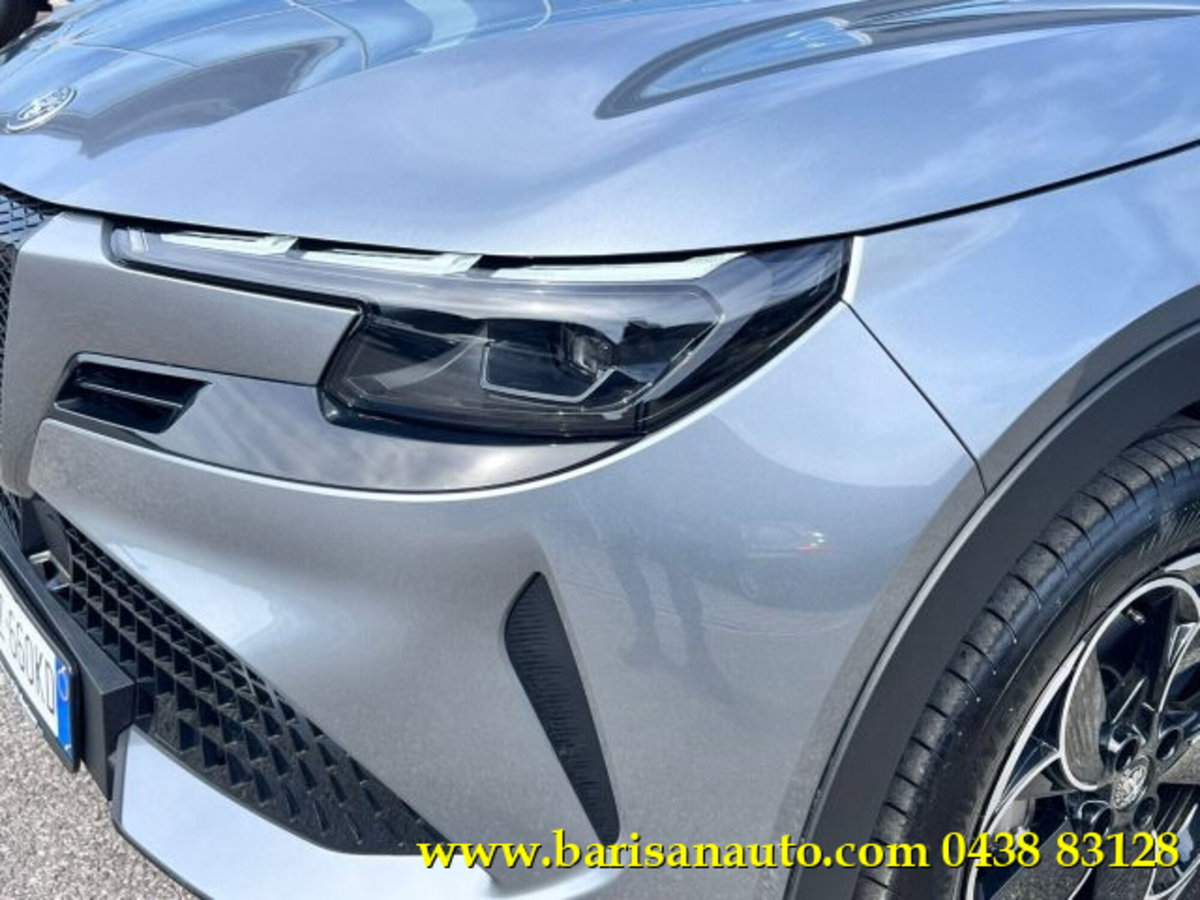 Alfa Romeo Junior elettrica Ti 156cv (11)