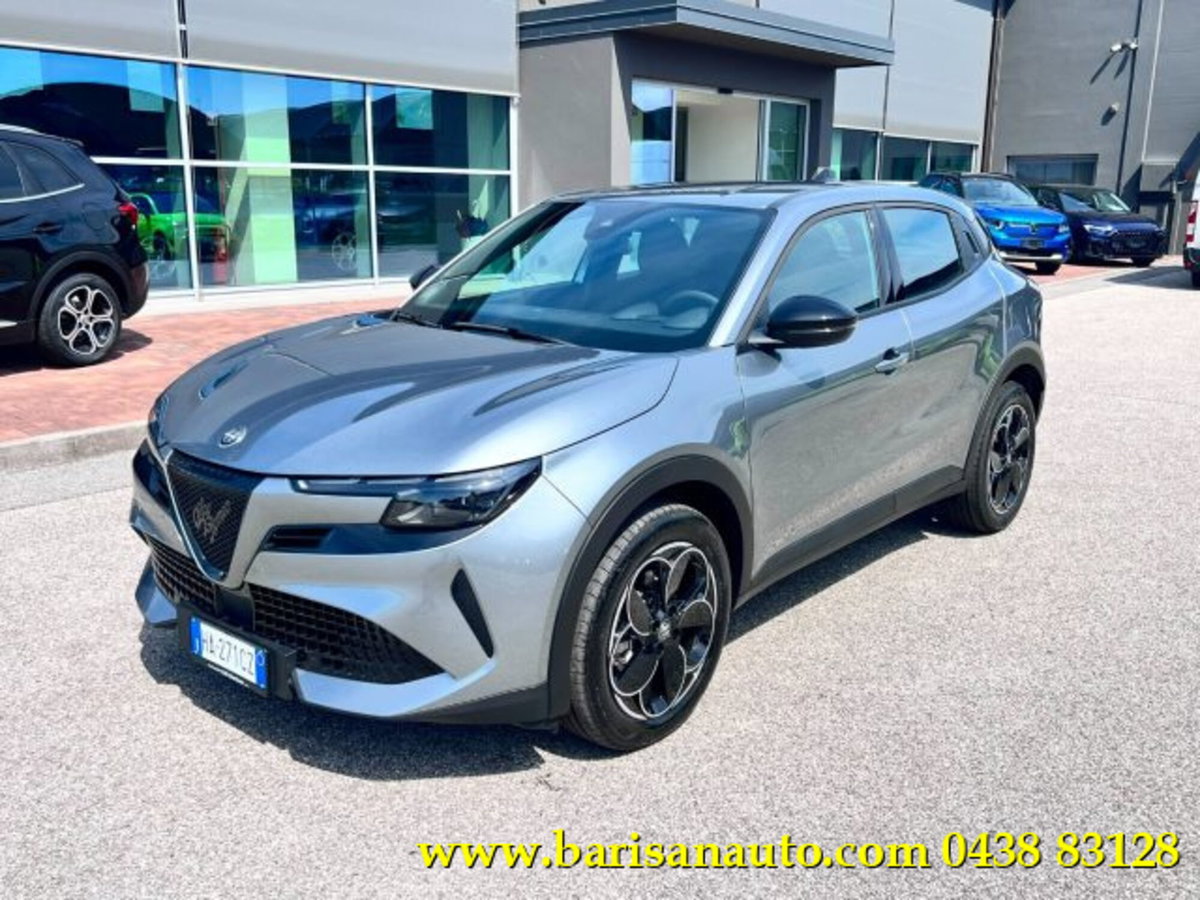 Alfa Romeo Junior elettrica Ti 156cv