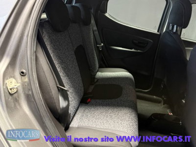 Lancia Ypsilon 1.0 FireFly 5 porte S&S Hybrid Silver Plus (8)