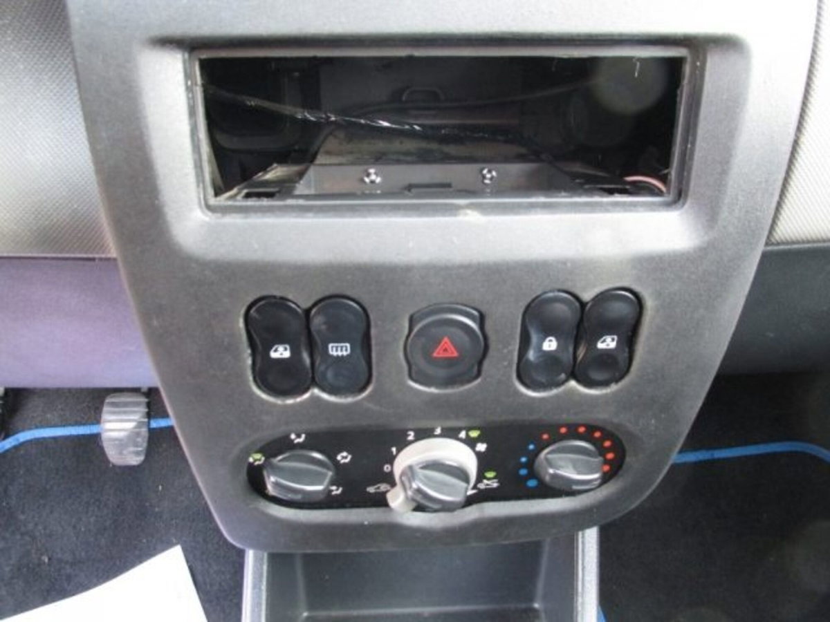 Dacia Sandero 1.4 8V GPL (18)