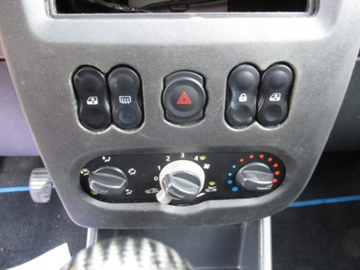 Dacia Sandero 1.4 8V GPL (8)