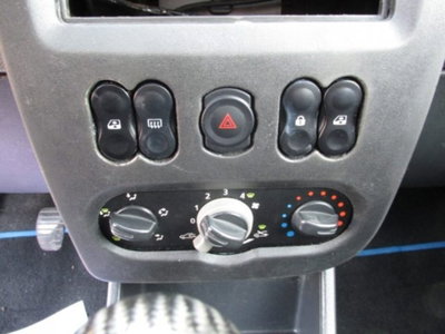 Dacia Sandero 1.4 8V GPL (8)
