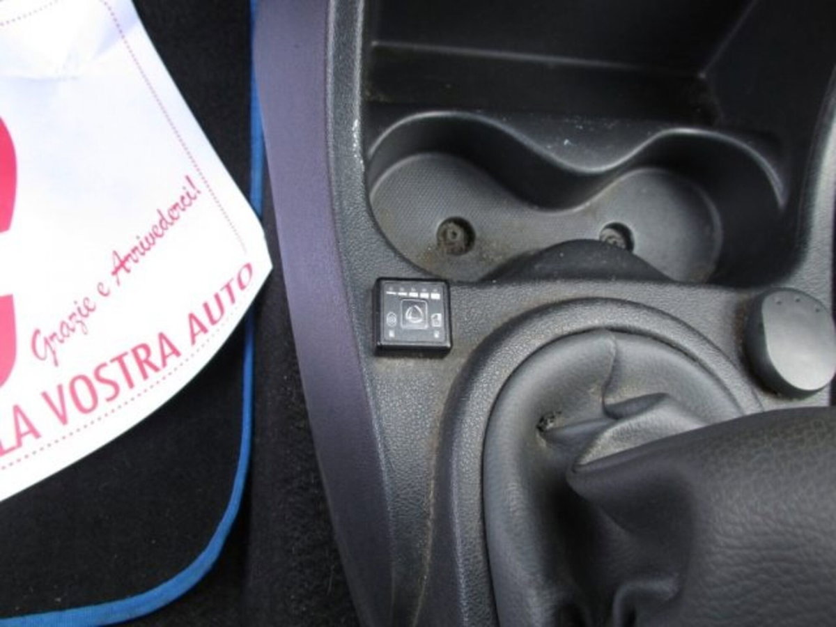Dacia Sandero 1.4 8V GPL (9)